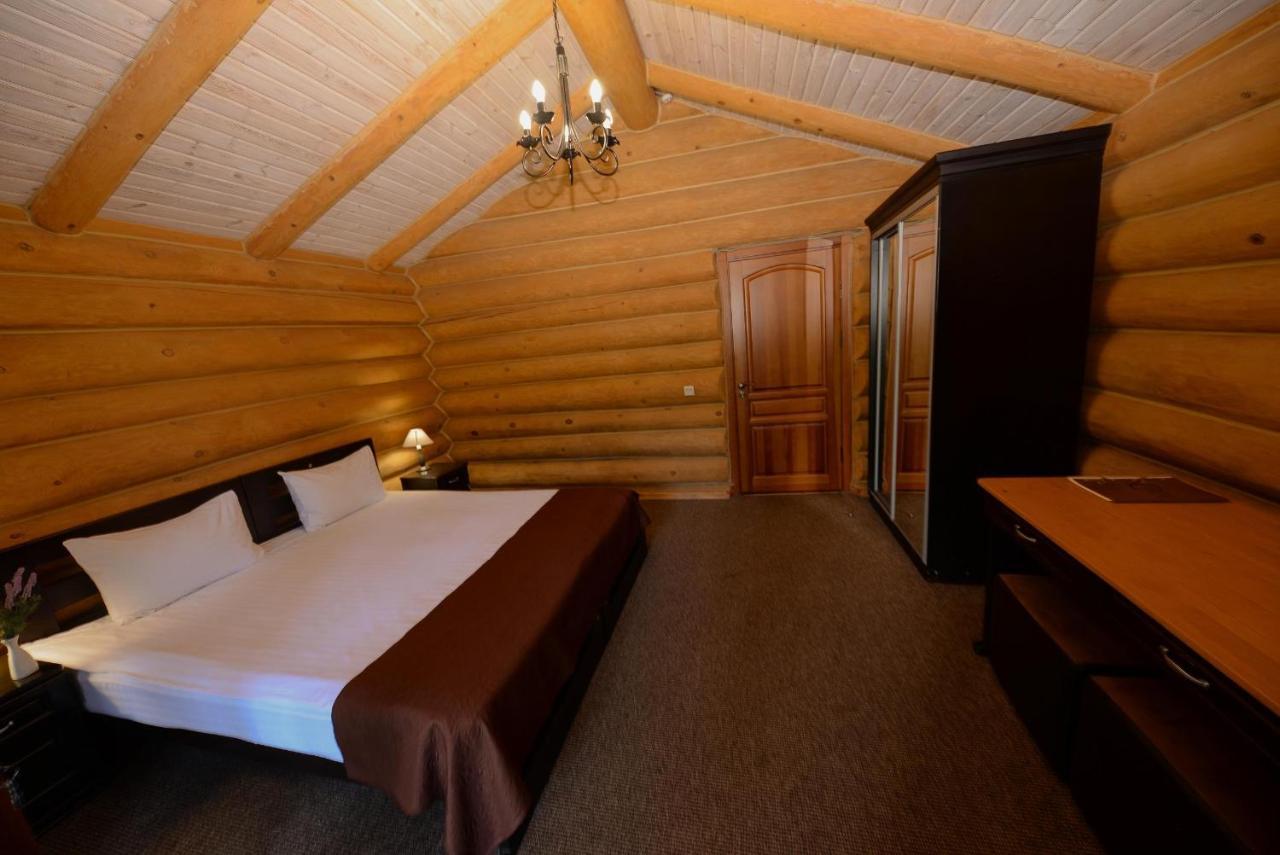 Pylypovychi Resort Stariy Prud מראה חיצוני תמונה